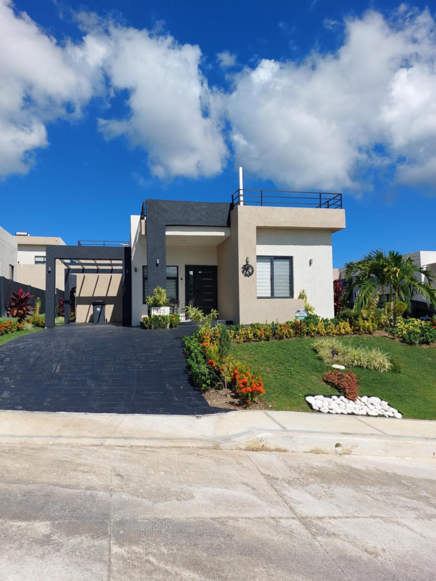 Pyramid Joy, 2 Bedroom Villa, Ocho Rios, Jamaica Bagian luar foto