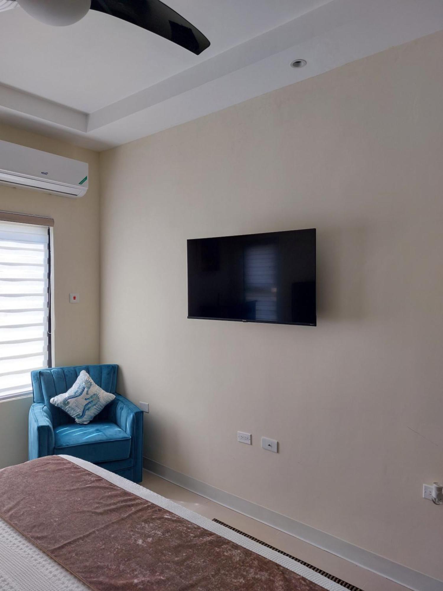 Pyramid Joy, 2 Bedroom Villa, Ocho Rios, Jamaica Bagian luar foto