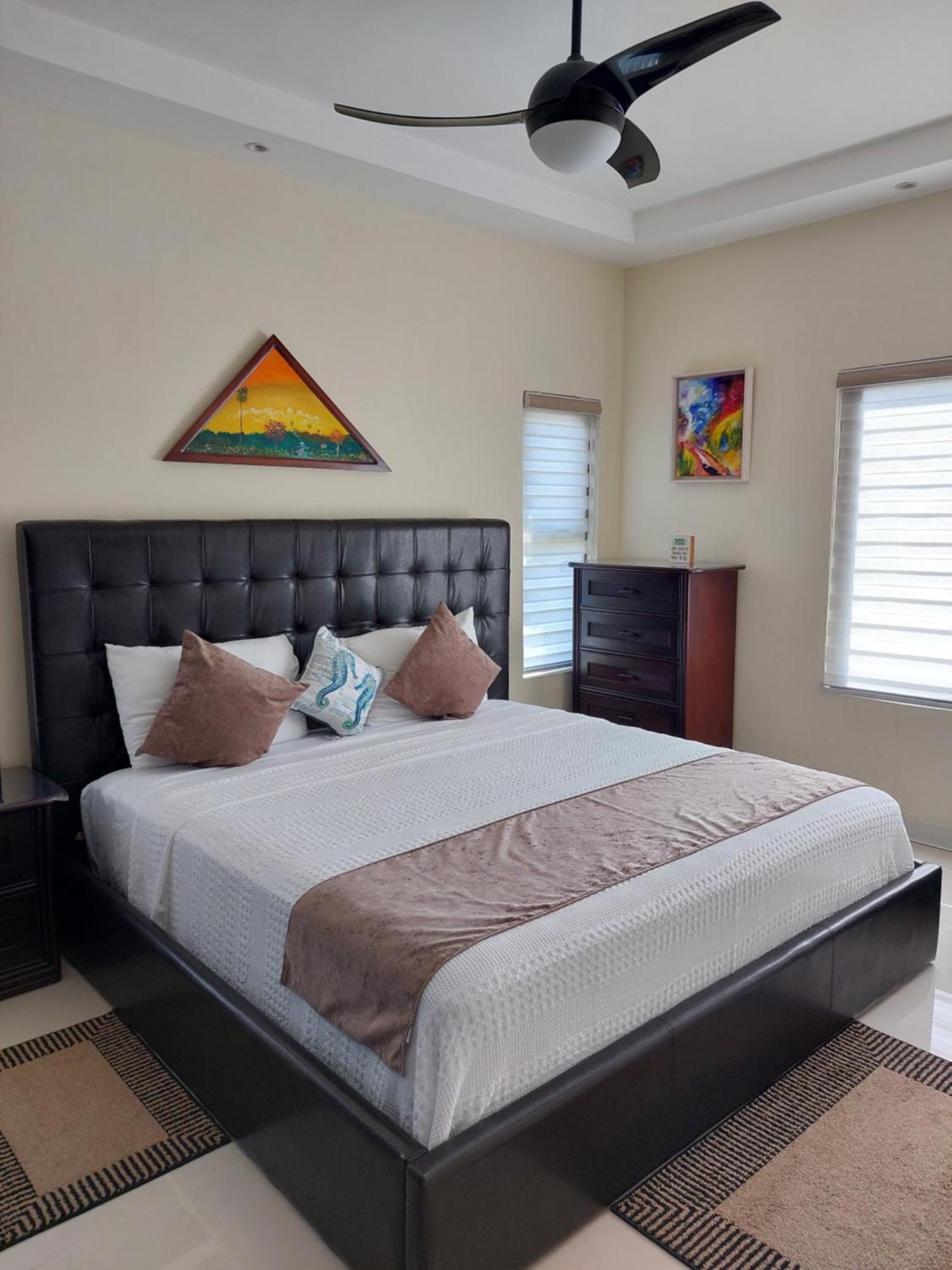 Pyramid Joy, 2 Bedroom Villa, Ocho Rios, Jamaica Bagian luar foto